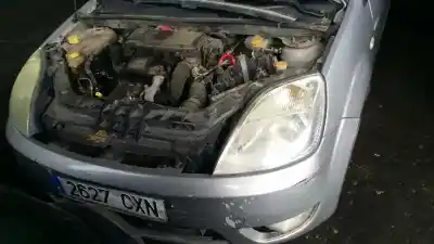 Veículo de Sucata FORD FIESTA (CBK) Ambiente do ano 2004 alimentado F6JA