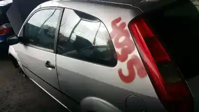 Veículo de Sucata ford fiesta (cbk) ambiente do ano 2004 alimentado f6ja
