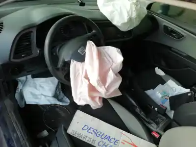 Scrapping Vehicle seat leon (5f1) reference of the year 2015 powered clh