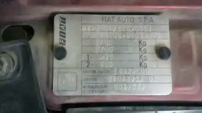 Veículo de Sucata fiat idea (135) 1.3 16v jtd 16v dynamic plus (10.2005->) do ano 2005 alimentado 188a9000