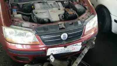 Veículo de Sucata fiat idea (135) 1.3 16v jtd 16v dynamic plus (10.2005->) do ano 2005 alimentado 188a9000