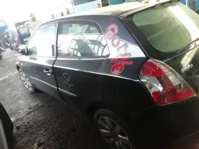 Veículo de Sucata fiat stilo (192) 1.4 16v feel do ano 2006 alimentado 843a1000