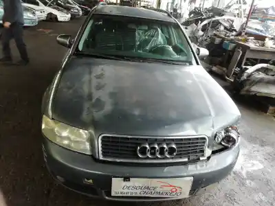 Veicolo di demolizione AUDI A4 AVANT (8E) 1.9 TDI (96kW) dell'anno 2002 alimentato AVF