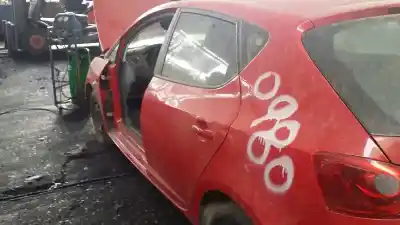 Veículo de Sucata seat ibiza (6j5) emoción do ano 2011 alimentado cgp