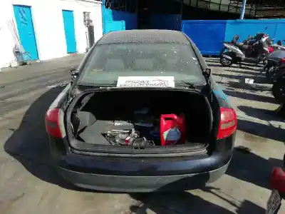 Sloopvoertuig audi a6 berlina (4b2) 2.4 (121kw) van het jaar 1998 aangedreven aga