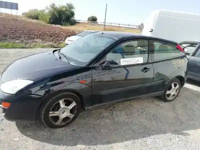 Veículo de Sucata FORD                                               FOCUS BERLINA (CAK)                                                                                                                                                                                                                                        Ghia                                                                                                                                                                                                                                                       do ano 2001 alimentado F9DA