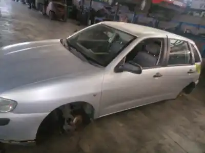 Veículo de Sucata seat ibiza (6k1) select do ano 1999 alimentado akk