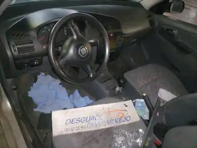 Veículo de Sucata seat ibiza (6k1) select do ano 1999 alimentado akk