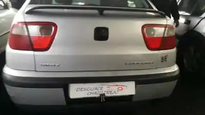 Vehículo de desguace seat cordoba berlina (6k2) stella del año 2000 con motor agp