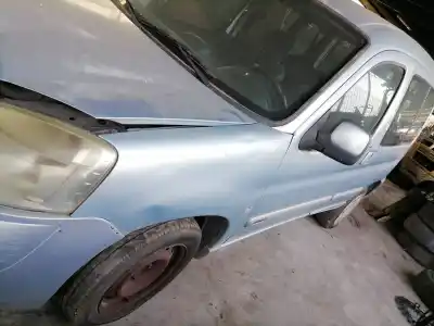 Veículo de Sucata citroen berlingo 2.0 hdi 600 furg. do ano 2005 alimentado rhy