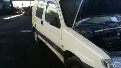 Veículo de Sucata citroen berlingo 1.9 d x familiar do ano 2000 alimentado wjz
