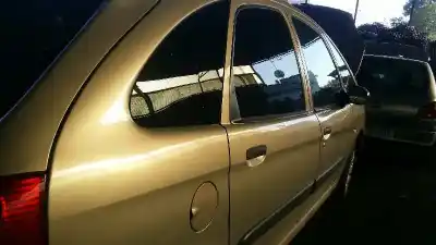 Veículo de Sucata citroen xsara picasso 2.0 hdi do ano 2004 alimentado rhy