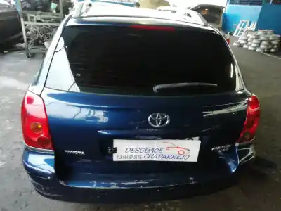 Vehicul casat toyota                                             avensis berlina (t25)                                                                                                                                                                                                                                      2.2 d-4d executive sedán                                                                                                                                                                                                                                   al anului 2005 alimentat 2ad