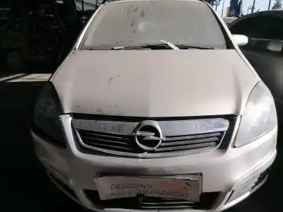 Veicolo di demolizione OPEL ZAFIRA B Cosmo dell'anno 2006 alimentato Z19DT