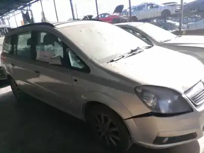 Veicolo di demolizione opel zafira b cosmo dell'anno 2006 alimentato z19dt