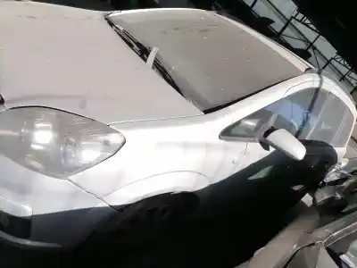 Veicolo di demolizione opel zafira b cosmo dell'anno 2006 alimentato z19dt