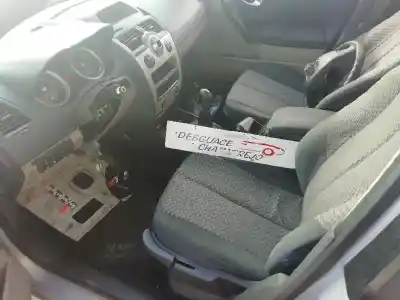 Sloopvoertuig renault megane ii berlina 5p confort dynamique van het jaar 2005 aangedreven k9kf7