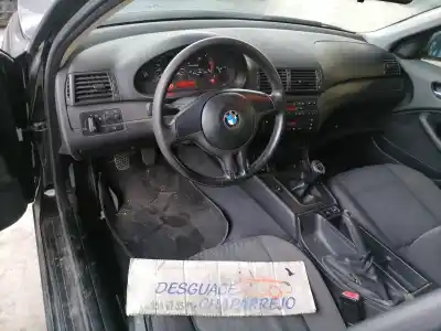 Sloopvoertuig bmw serie 3 berlina (e46) 320d van het jaar 2001 aangedreven 204d1