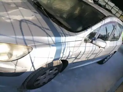 Veículo de Sucata peugeot 307 (s1) xn do ano 2001 alimentado nfu