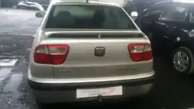 Veicolo di demolizione seat cordoba berlina (6k2) stella dell'anno 2000 alimentato agp