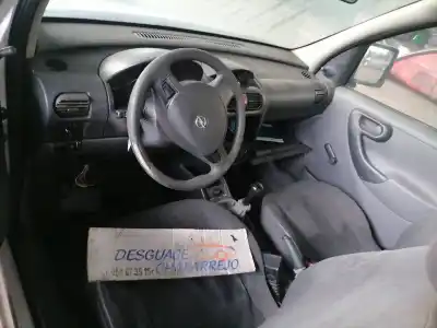 Veículo de Sucata opel combo familiar do ano 2003 alimentado y17dt