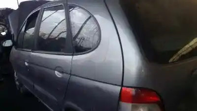 Scrapping Vehicle renault scenic (ja..) 1.9 dci authentique of the year 2001 powered f9q k7