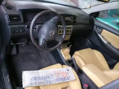 Sloopvoertuig toyota corolla (e12) 2.0 d-4d linea luna berlina van het jaar 2005 aangedreven 1cdftv