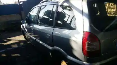 Vehicul casat opel zafira b cosmo al anului 2007 alimentat z19dt