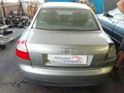 Veículo de Sucata audi a4 berlina (8e) 2.5 v6 24v tdi do ano 2001 alimentado ake
