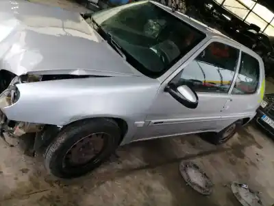 Veículo de Sucata citroen saxo 1.5 d furio do ano 2000 alimentado vjz