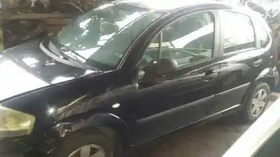 Veículo de Sucata citroen c3 pluriel 1.4 do ano 2003 alimentado kfv