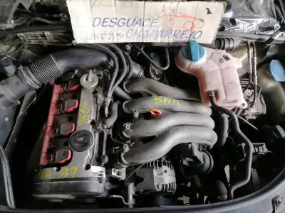 Veículo de Sucata audi a4 berlina (8e) 2.0 fsi do ano 2003 alimentado awa