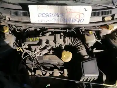 Véhicule à la ferraille ford ka (ccq) 2 collection de l'année 1999 alimenté j4k