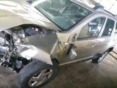 Veículo de Sucata dacia duster ambiance 4x2 do ano 2011 alimentado k9k e8