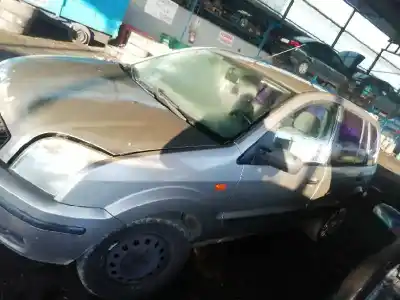Здавання транспортного засобу ford fusion (cbk) ambiente року 2003 потужний fxjb