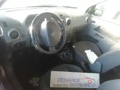 Здавання транспортного засобу ford fusion (cbk) ambiente року 2003 потужний fxjb