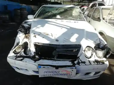 Hurda Aracı mercedes-benz clase e (w210) berlina diesel 220 cdi (210.006) yılın 2000 güçlü om611961