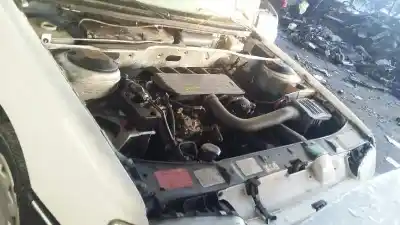 Veículo de Sucata PEUGEOT 405 BERLINA Embassy D do ano 1995 alimentado D9B