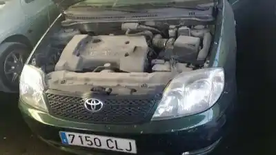 Veicolo di demolizione TOYOTA COROLLA (E12) 2.0 D-4D Linea Sol Berlina dell'anno 2003 alimentato 1CDFTV