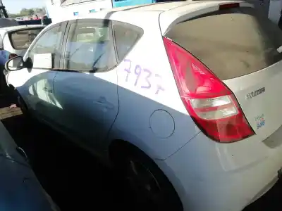 Veicolo di demolizione hyundai i30 classic dell'anno 2011 alimentato d4fb