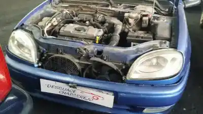 Veículo de Sucata citroen saxo 1.1 seduction do ano 2002 alimentado hfx