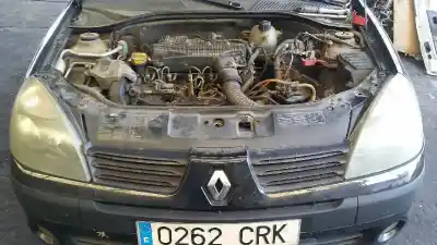 Verschrottungsfahrzeug otras marcas clio ii fase ii (b/cb0) authentique des jahres 2003 angetrieben k9k b7