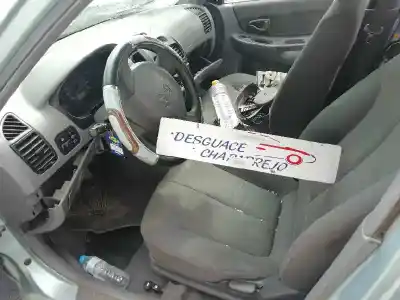 Veículo de Sucata hyundai accent (lc) 1.5 crdi cat do ano 2003 alimentado d3ea