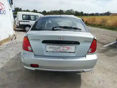 Veículo de Sucata hyundai accent (lc) 1.5 crdi cat do ano 2003 alimentado d3ea