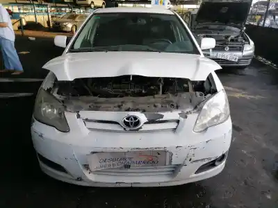 Veicolo di demolizione TOYOTA COROLLA (E12) 2.0 D-4D Linea Luna Berlina dell'anno 2005 alimentato 1CDFTV