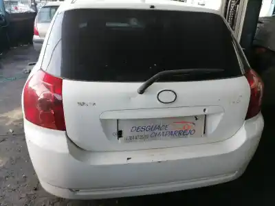 Veículo de Sucata toyota corolla (e12) 2.0 d-4d linea luna berlina do ano 2005 alimentado 1cdftv