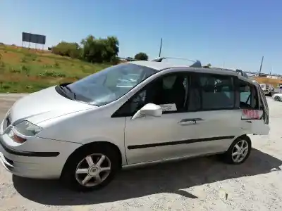 Veículo de Sucata FIAT ULYSSE (179) 2.2 JTD Dynamic do ano 2006 alimentado 4HW