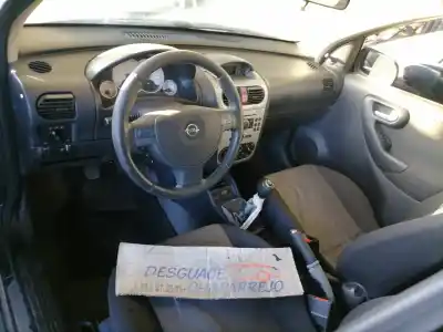 Veicolo di demolizione opel corsa c blue line dell'anno 2006 alimentato z13dt