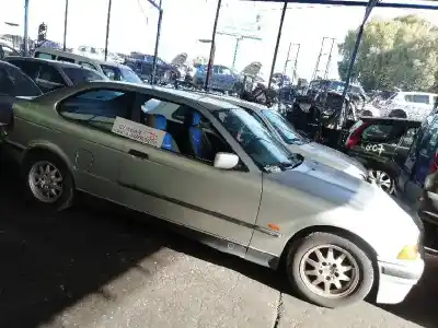Veículo de Sucata bmw serie 3 berlina (e46) 316i do ano 1999 alimentado 194e1