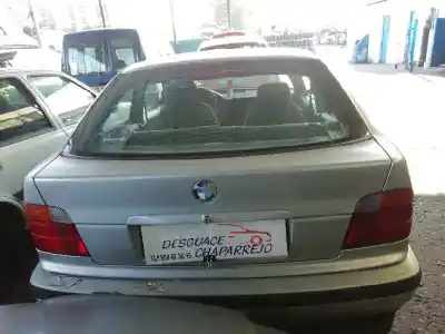 Veículo de Sucata bmw serie 3 berlina (e46) 316i do ano 1999 alimentado 194e1